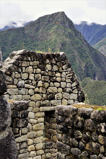 On the way up Waynapicchu